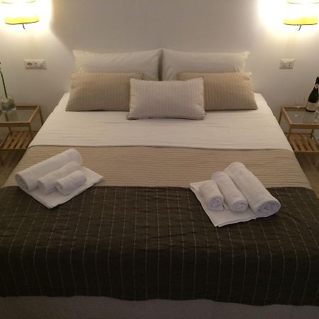 Alloggio Turistico Al Colosseo Bed & Breakfast Rome Luaran gambar