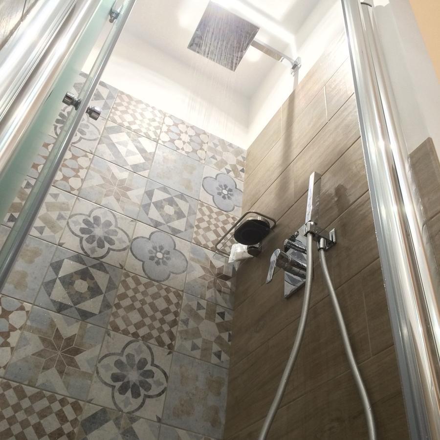Alloggio Turistico Al Colosseo Bed & Breakfast Rome Luaran gambar