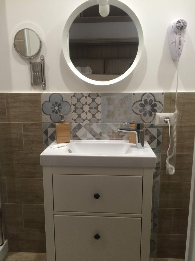 Alloggio Turistico Al Colosseo Bed & Breakfast Rome Luaran gambar