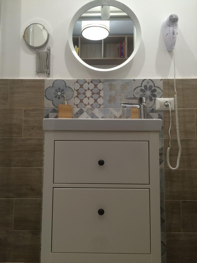 Alloggio Turistico Al Colosseo Bed & Breakfast Rome Luaran gambar