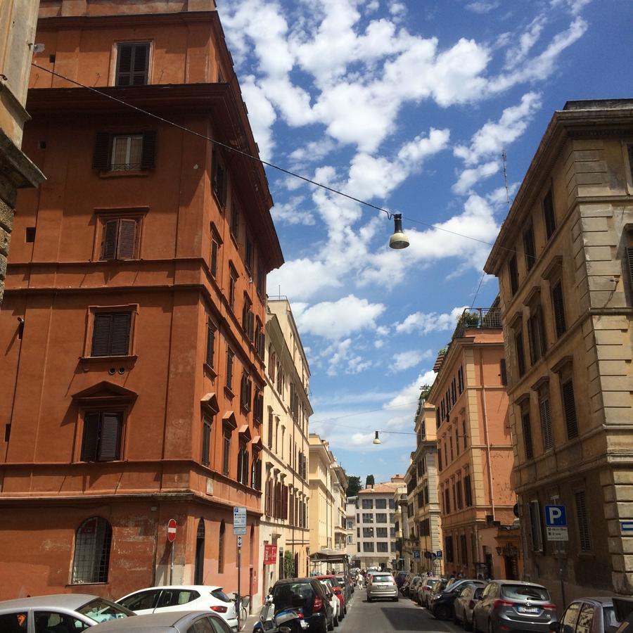 Alloggio Turistico Al Colosseo Bed & Breakfast Rome Luaran gambar